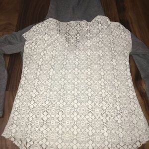 Grey sweatshirt